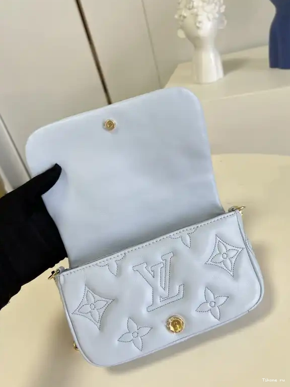 Cheap LOUIS STRAP ON VUITTON BUBBLEGRAM WALLET 0623